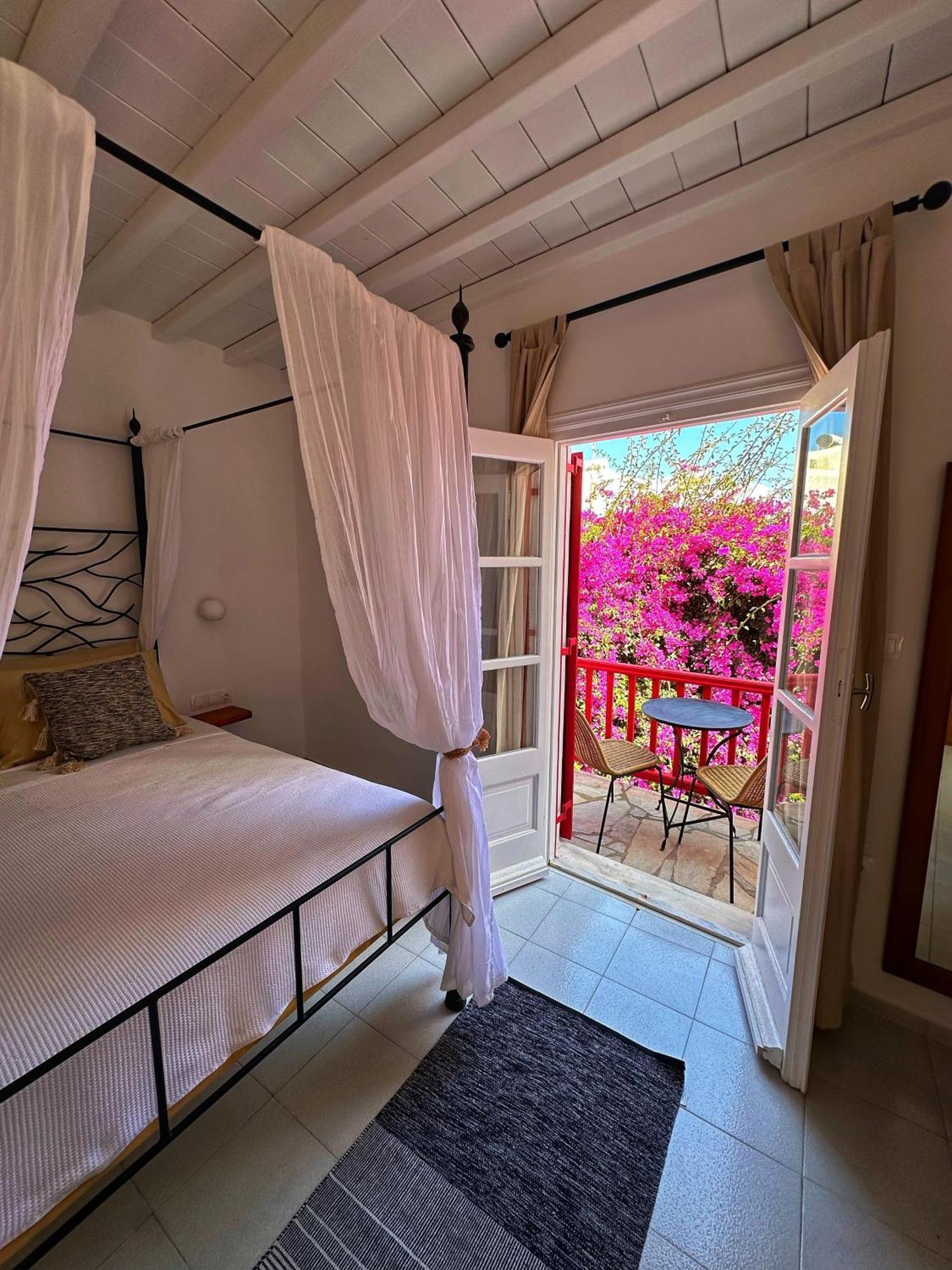 Appartement Dwell Town 1 *